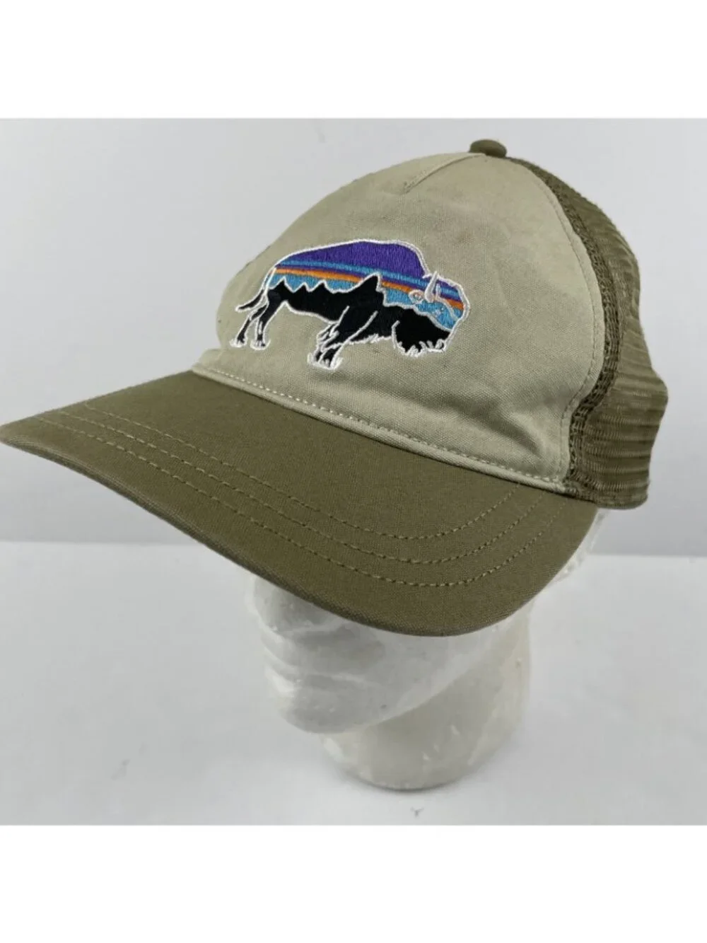 Patagonia Fitz Roy Bison Trucker  Hat Mesh Snapback Organic Cotton Canvas Beige